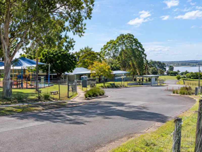 Chatsworth local airport transfer area