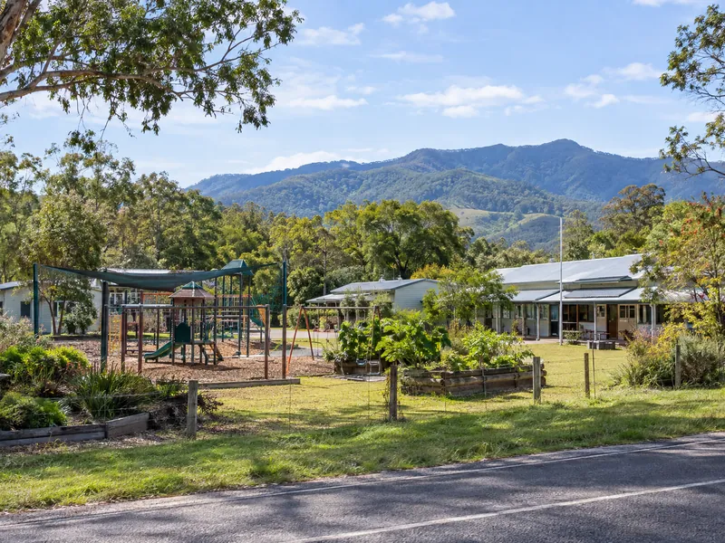 Collins Creek local airport transfer area