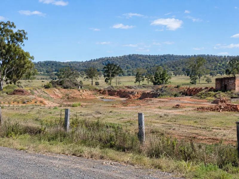 Coombell local airport transfer area