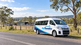 Coombell airport transfers
