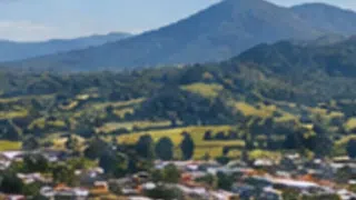 Crystal Creek airport transfers
