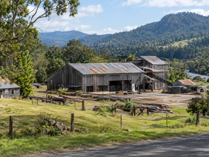 Grevillia local airport transfer area