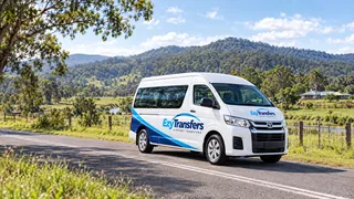 Nobbys Creek airport transfers