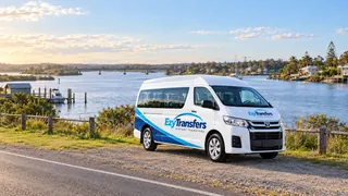 Palmers Channel airport transfers