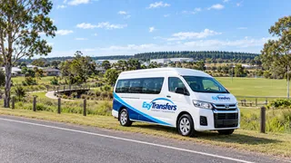 Trenayr airport transfers